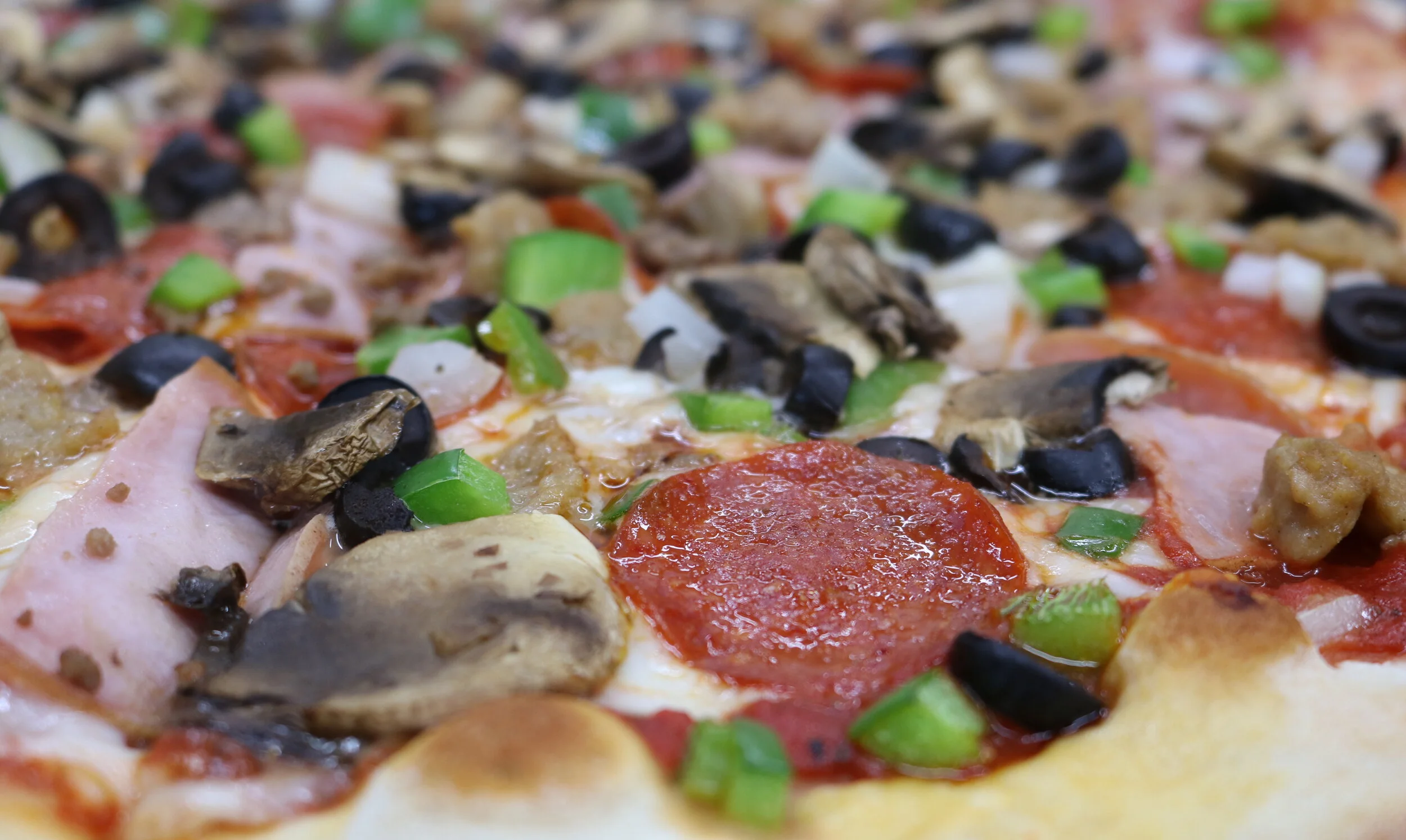 Sugar Hill Pizzeria | Mad Hatter | Inside Scoop
